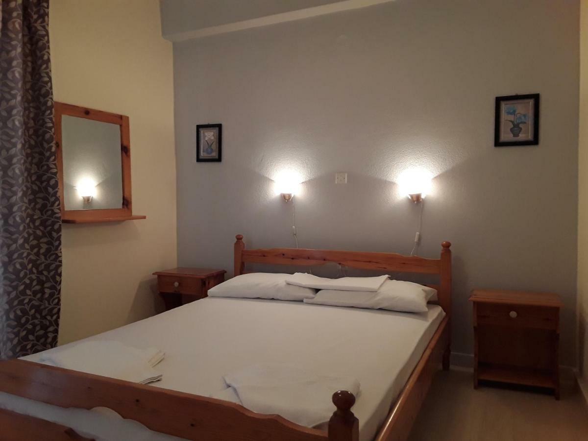 Athanasios Tsoumas Apartments Кастросикия Экстерьер фото